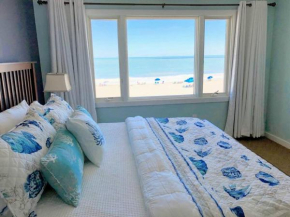 Seagrove Villa 11C - Oceanfront View! Center of Resort!